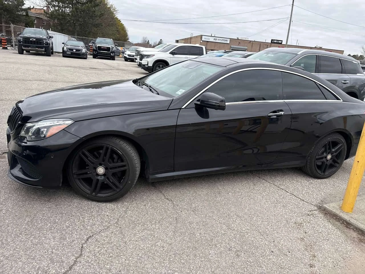 Mercedes-Benz E 400 | DISTRONIC | CARFAX | 360 | , снимка 2 - Автомобили и джипове - 54307045