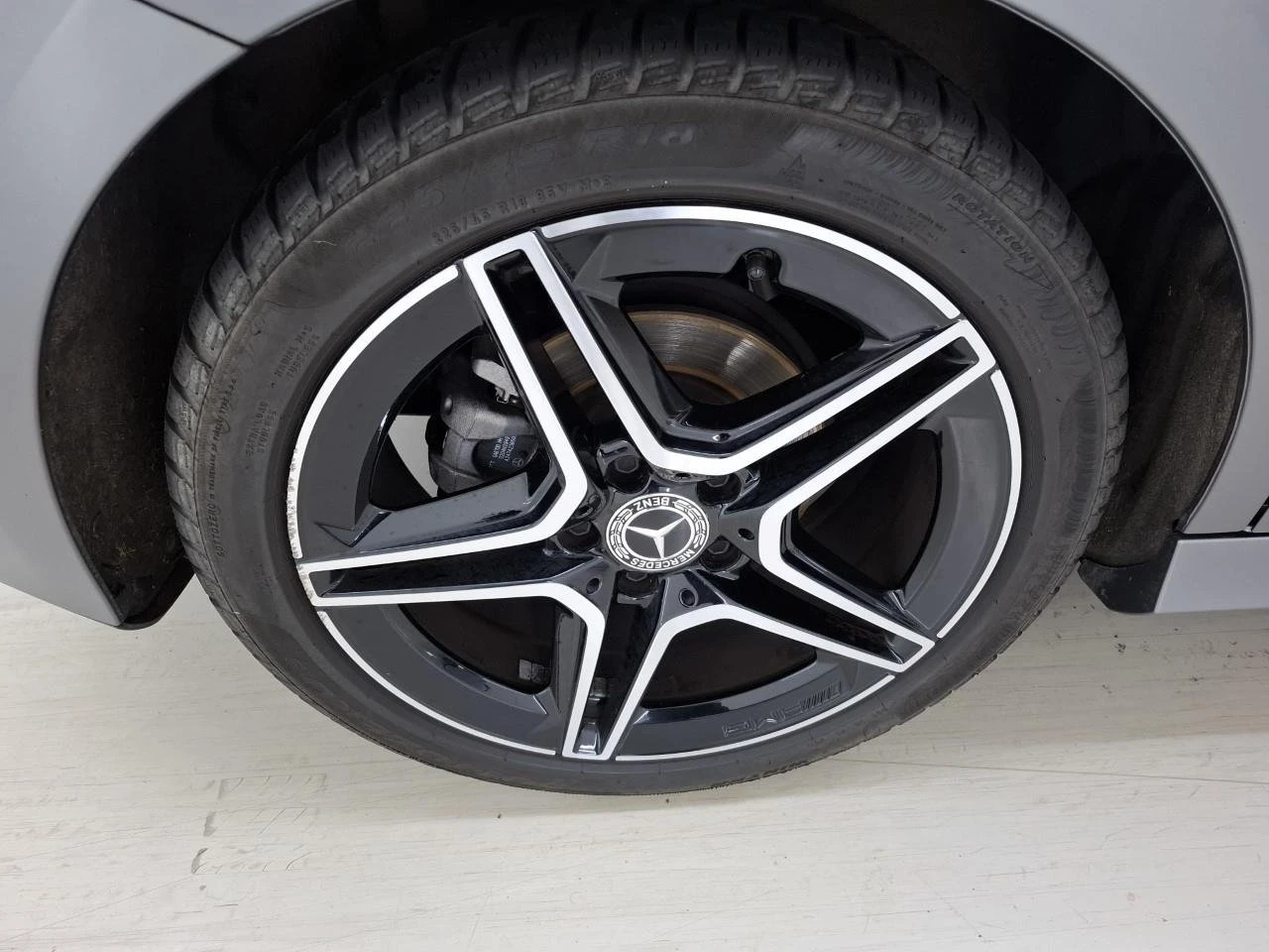 Mercedes-Benz A 180 180 Business Solution AMG, снимка 6 - Автомобили и джипове - 54552089