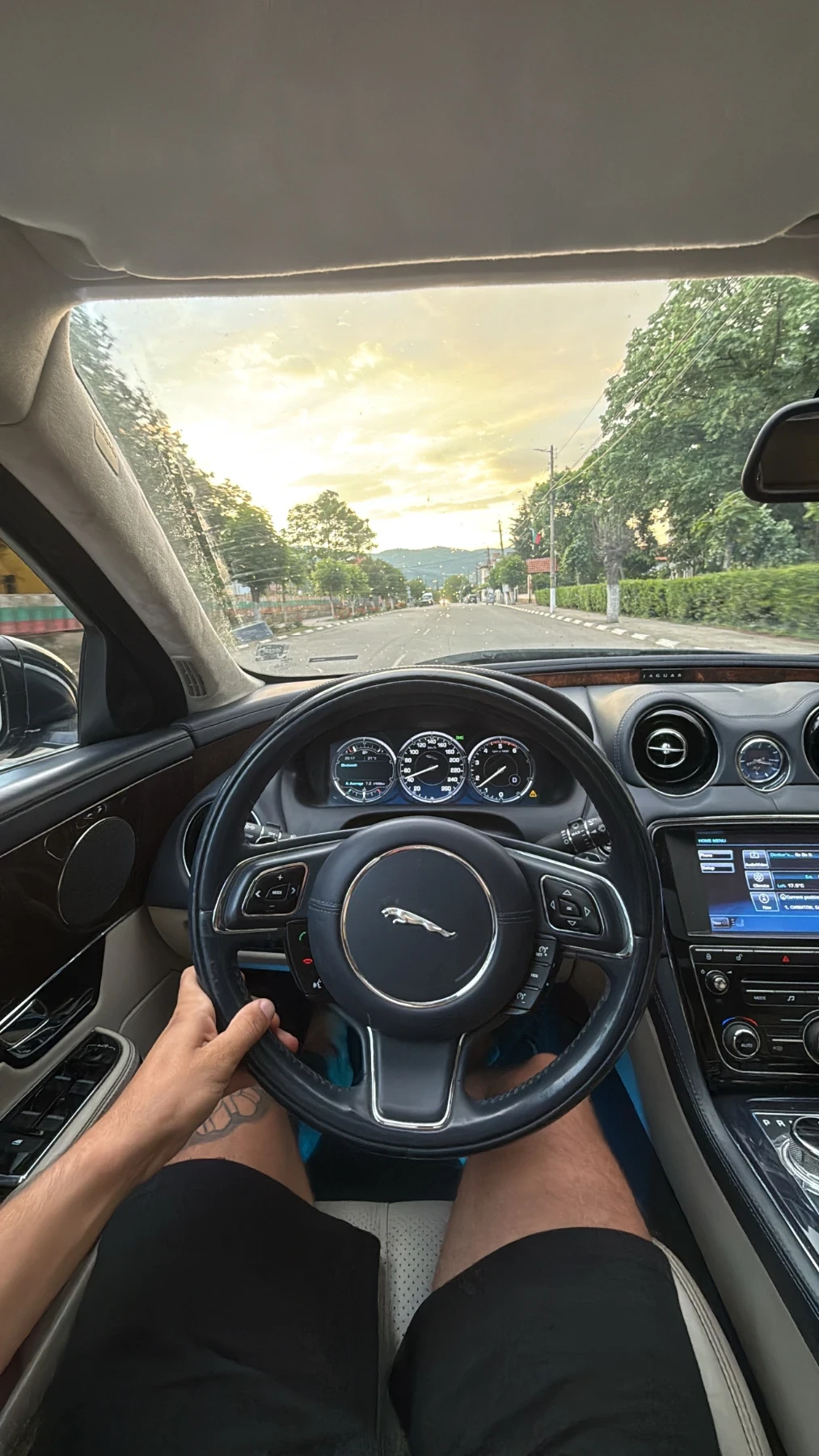 Jaguar Xj, снимка 5 - Автомобили и джипове - 54667562