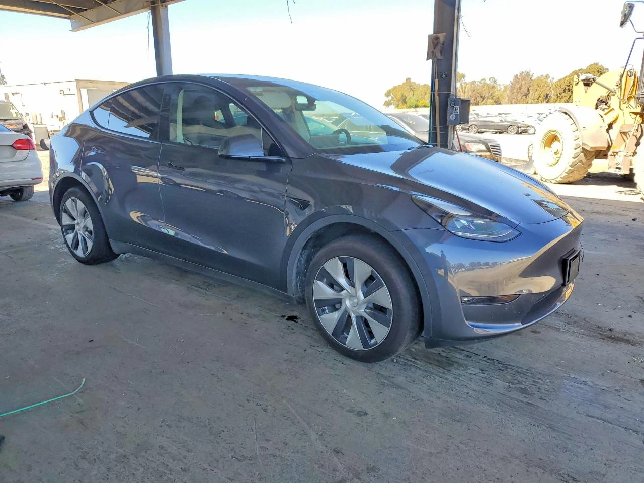 Tesla Model Y * LONG* RANGE* AWD* , снимка 3 - Автомобили и джипове - 56420450