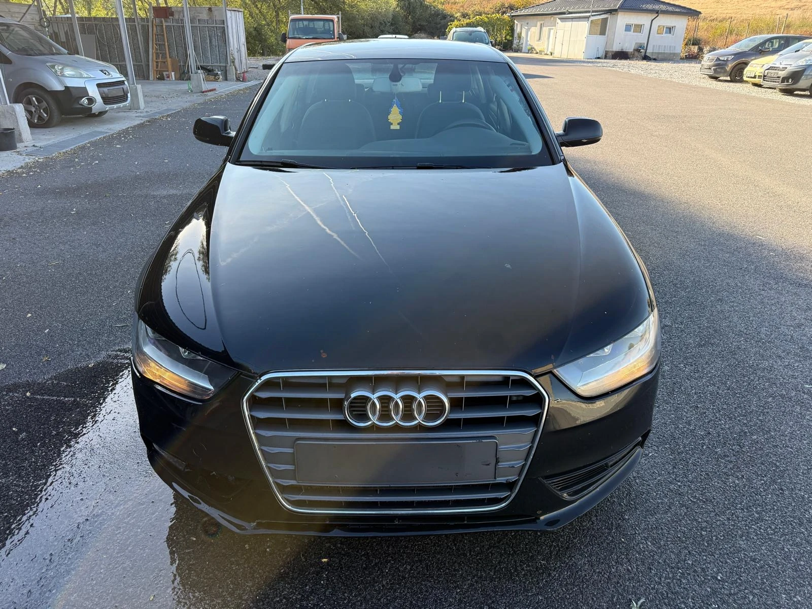 Audi A4 2.0TDI, снимка 2 - Автомобили и джипове - 56412277