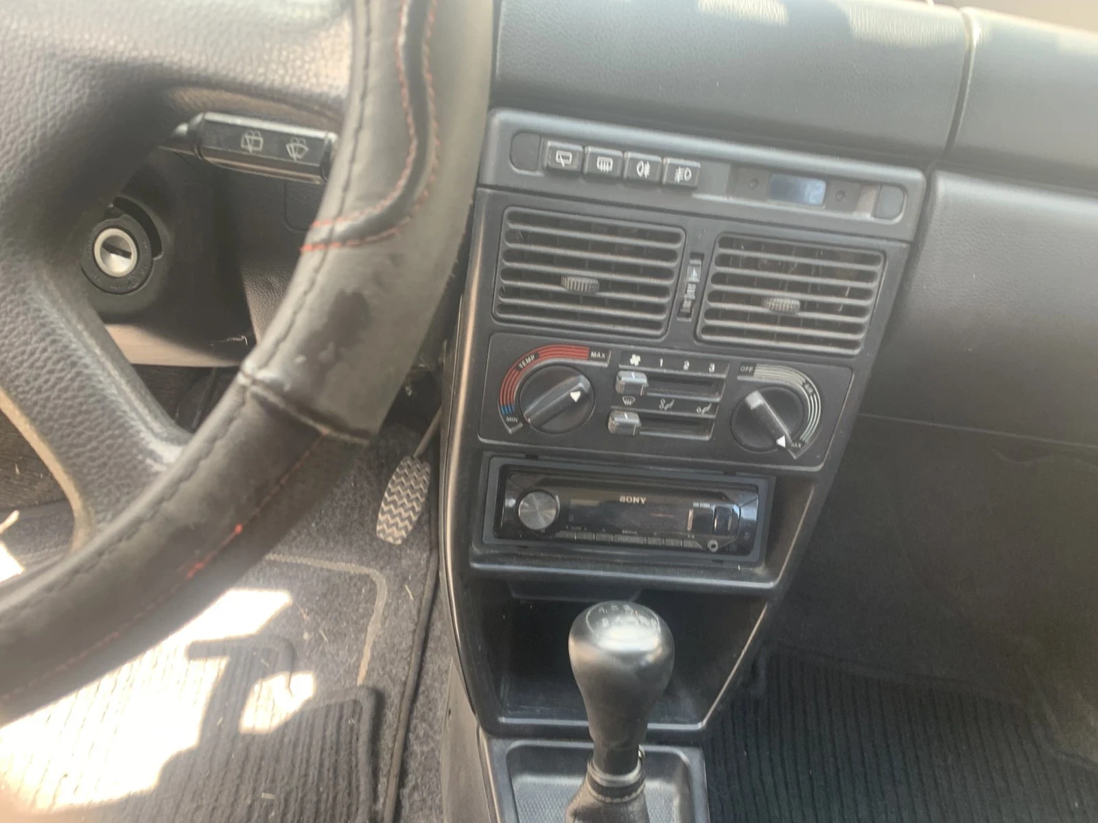 Fiat Uno, снимка 7 - Автомобили и джипове - 56448994