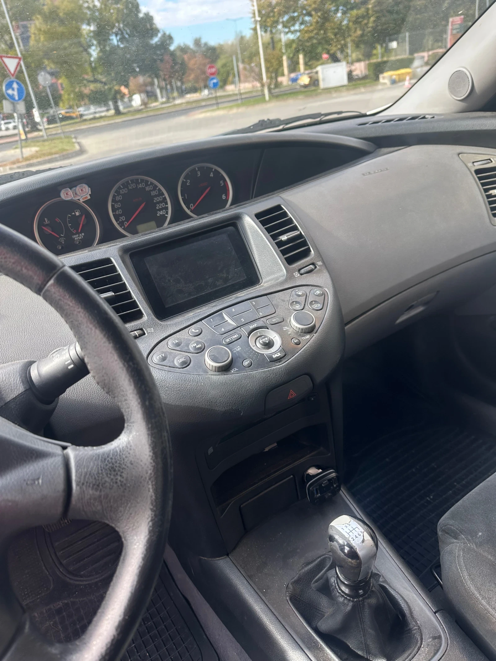 Nissan Primera, снимка 4 - Автомобили и джипове - 56680067