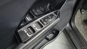 Kia Niro 1.6 HEV Prestige* КОЖА* ОБДУХВ* НАВИ* КАМЕРА, снимка 17