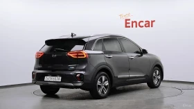 Kia Niro 1.6 HEV Prestige* КОЖА* ОБДУХВ* НАВИ* КАМЕРА, снимка 2