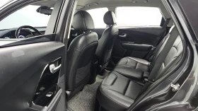 Kia Niro 1.6 HEV Prestige* КОЖА* ОБДУХВ* НАВИ* КАМЕРА, снимка 10