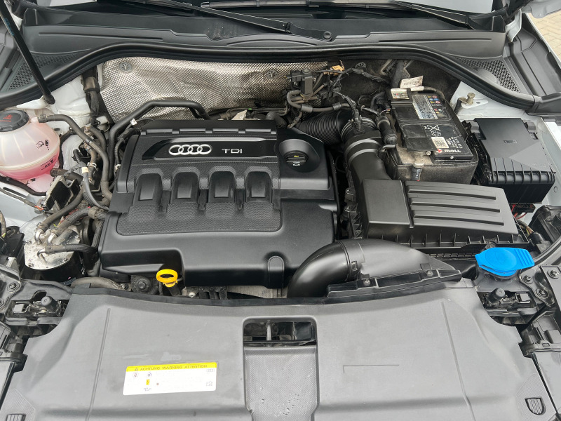 Audi Q3 Sport 2.0 TDI quattro, снимка 17 - Автомобили и джипове - 46174576