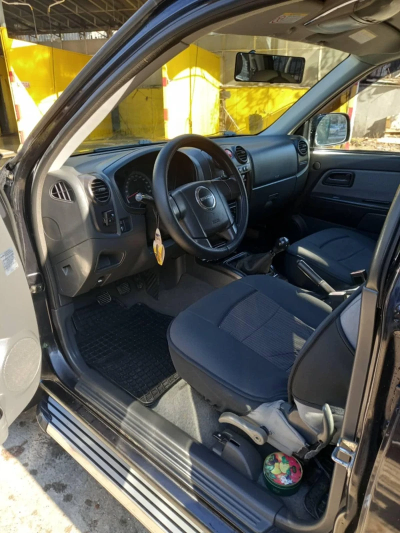 Isuzu D-max D-max, снимка 5 - Автомобили и джипове - 47341107