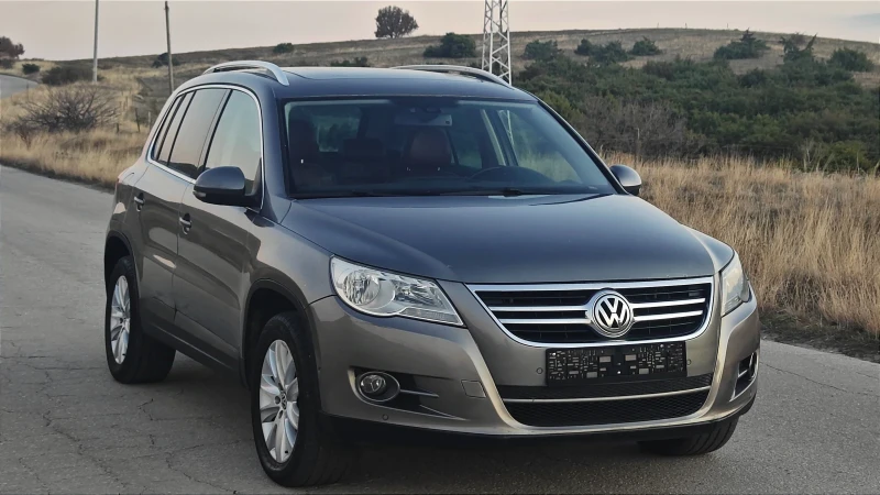 VW Tiguan 2.0 tdi 4x4 Avtomat, снимка 1 - Автомобили и джипове - 48452432