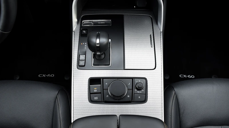 Mazda CX-60 2.5 e-SKYACTIV PHEV HOMURA 4x4 Automatic, снимка 12 - Автомобили и джипове - 52652839