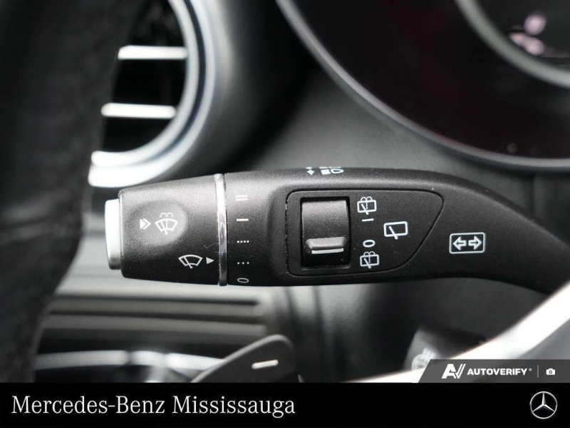 Mercedes-Benz GLC * GLC300 * CARFAX * ФИКСИРАНА ЦЕНА, снимка 9 - Автомобили и джипове - 53201373