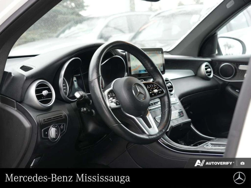 Mercedes-Benz GLC * GLC300 * CARFAX * ФИКСИРАНА ЦЕНА, снимка 6 - Автомобили и джипове - 53201373