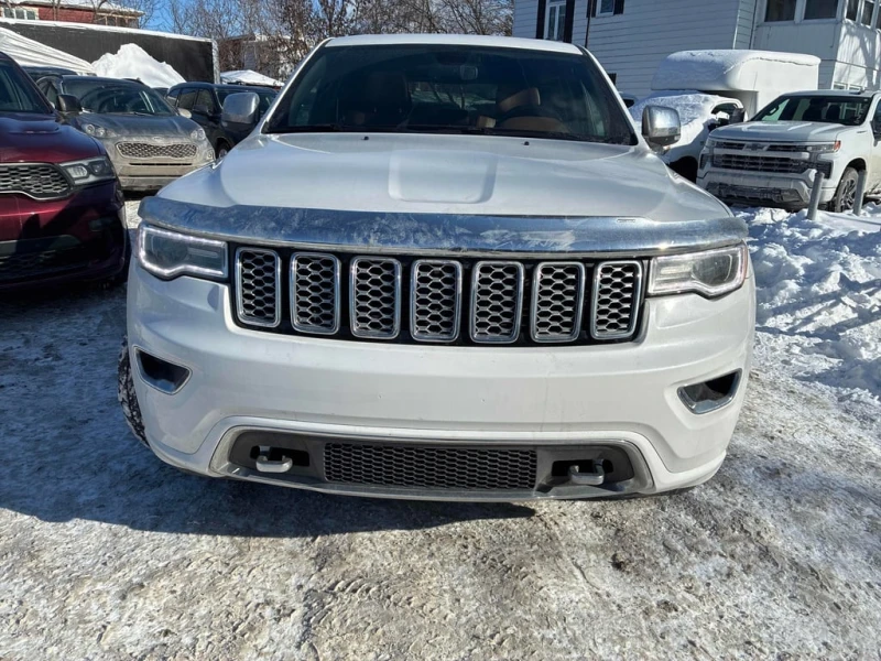 Jeep Grand cherokee / Overland / PANO / ПОДГРЕВИ / CARFAX, снимка 5 - Автомобили и джипове - 53337378