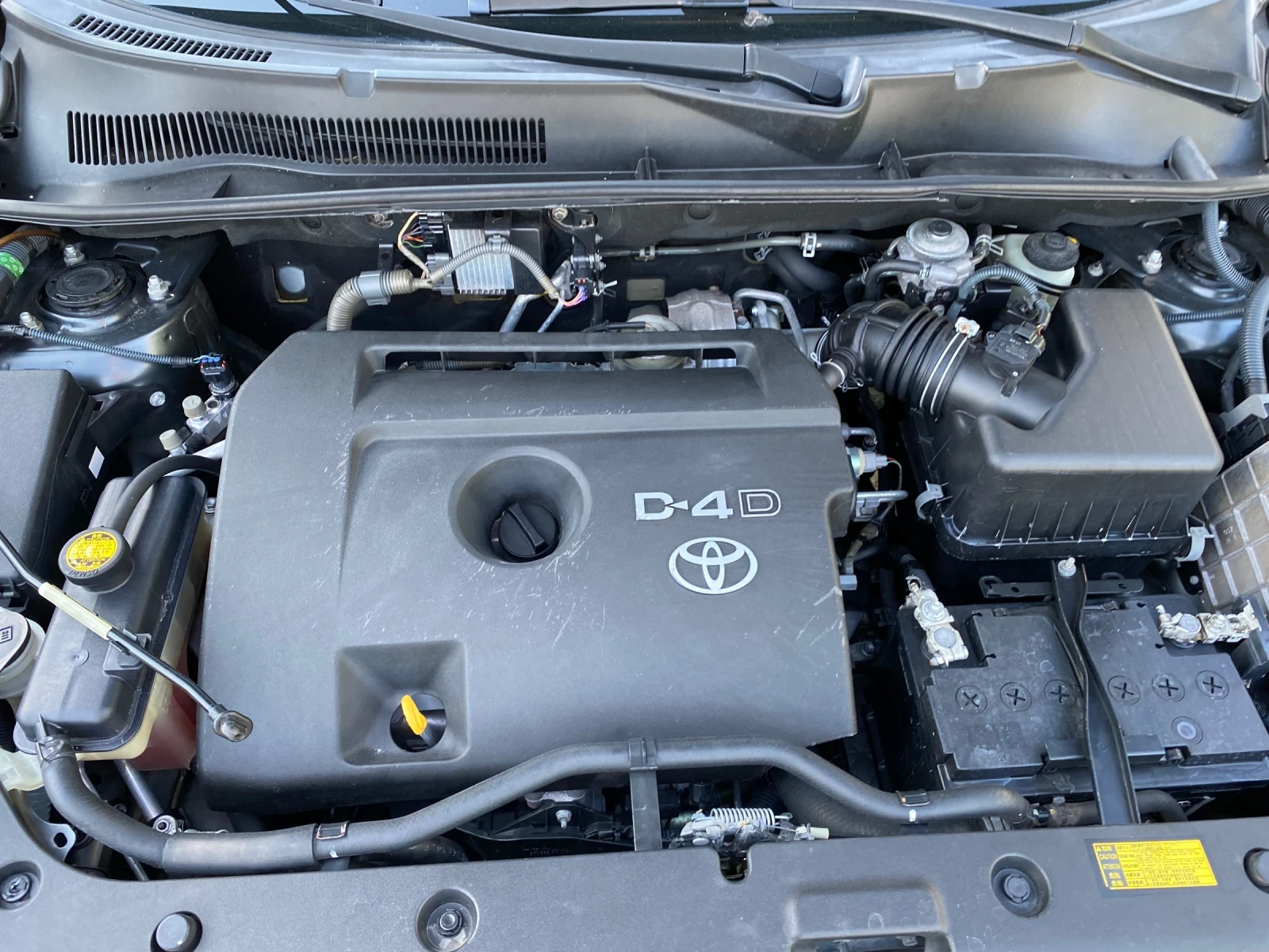 Toyota Rav4 2.2D4d-136кс= 4х4= 6СКОРОСТИ= КЛИМАТРОНИК | Mobile.bg — изображение 17