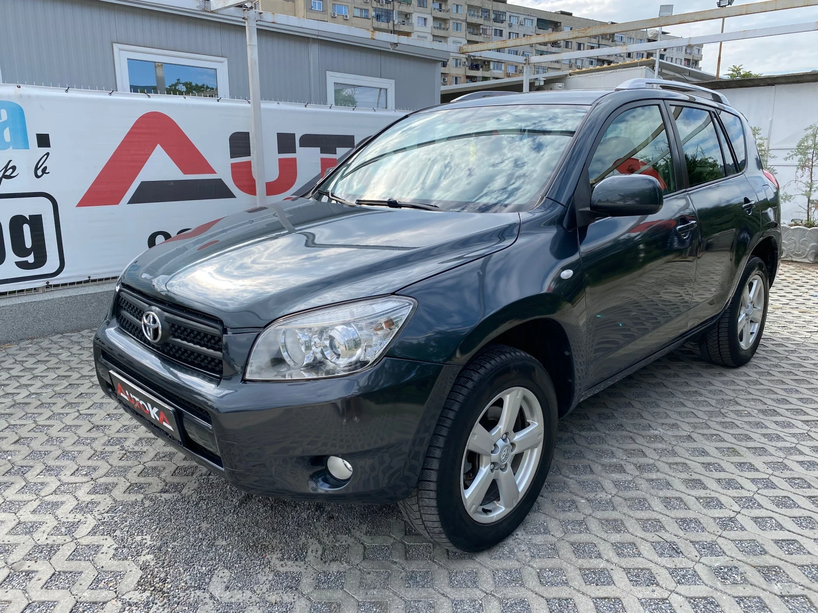 Toyota Rav4 2.2D4d-136кс= 4х4= 6СКОРОСТИ= КЛИМАТРОНИК - изображение 6