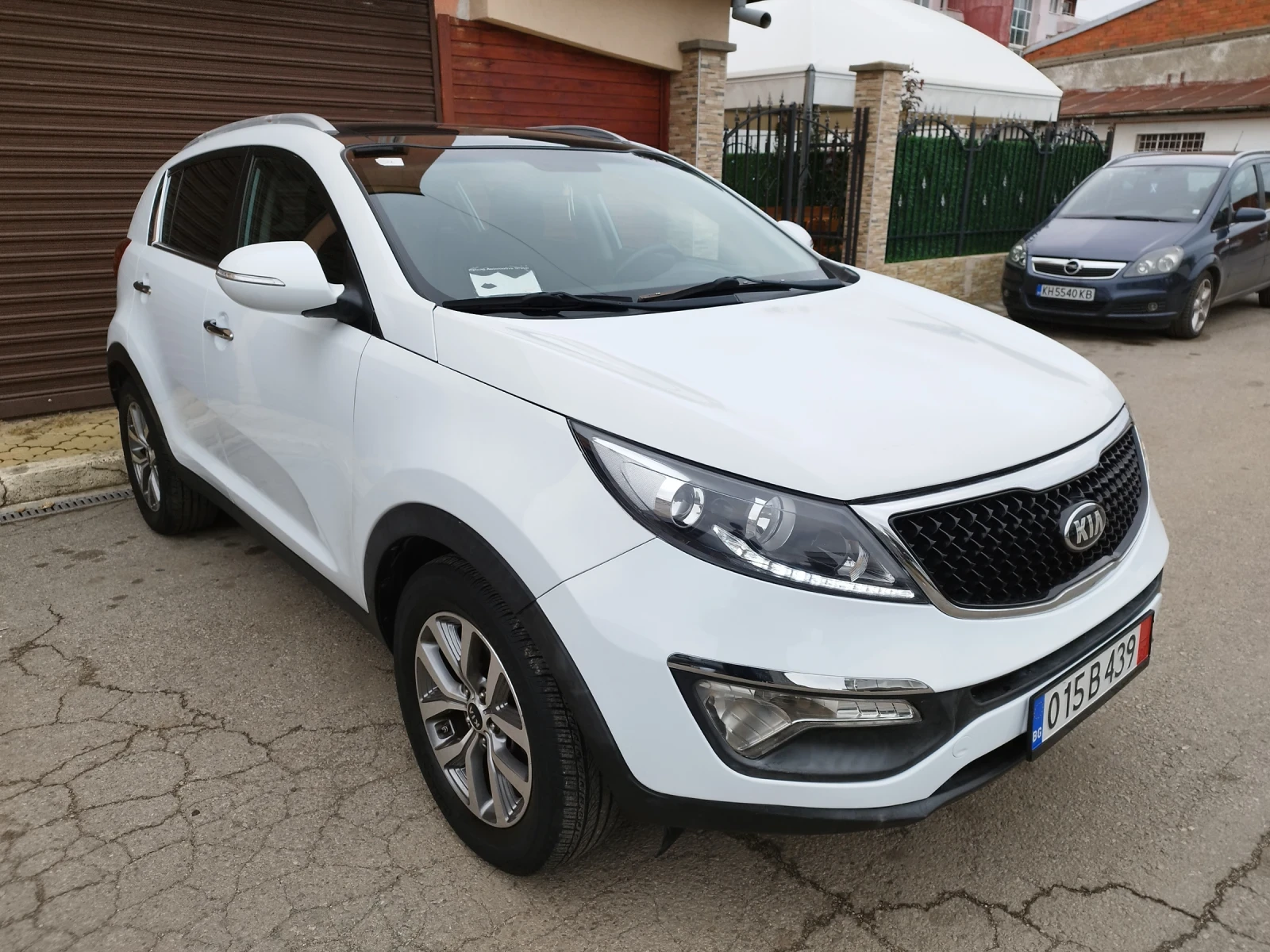 Kia Sportage 1.6 GDI, GPL, PANORAMA, KAMERA - [1] 