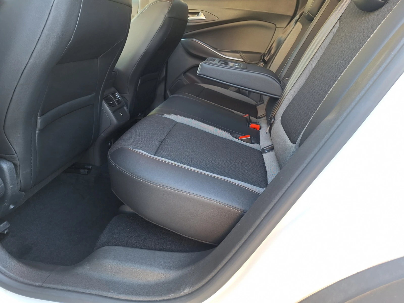 Opel Grandland X 1.5 Diesel (130hp) AT8 | Mobile.bg � ����������� 12