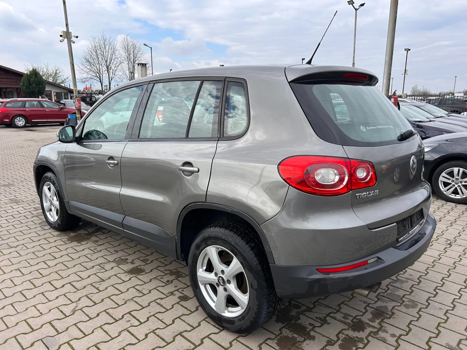 VW Tiguan 2.0TDI 4MOTION EURO 4 - изображение 8