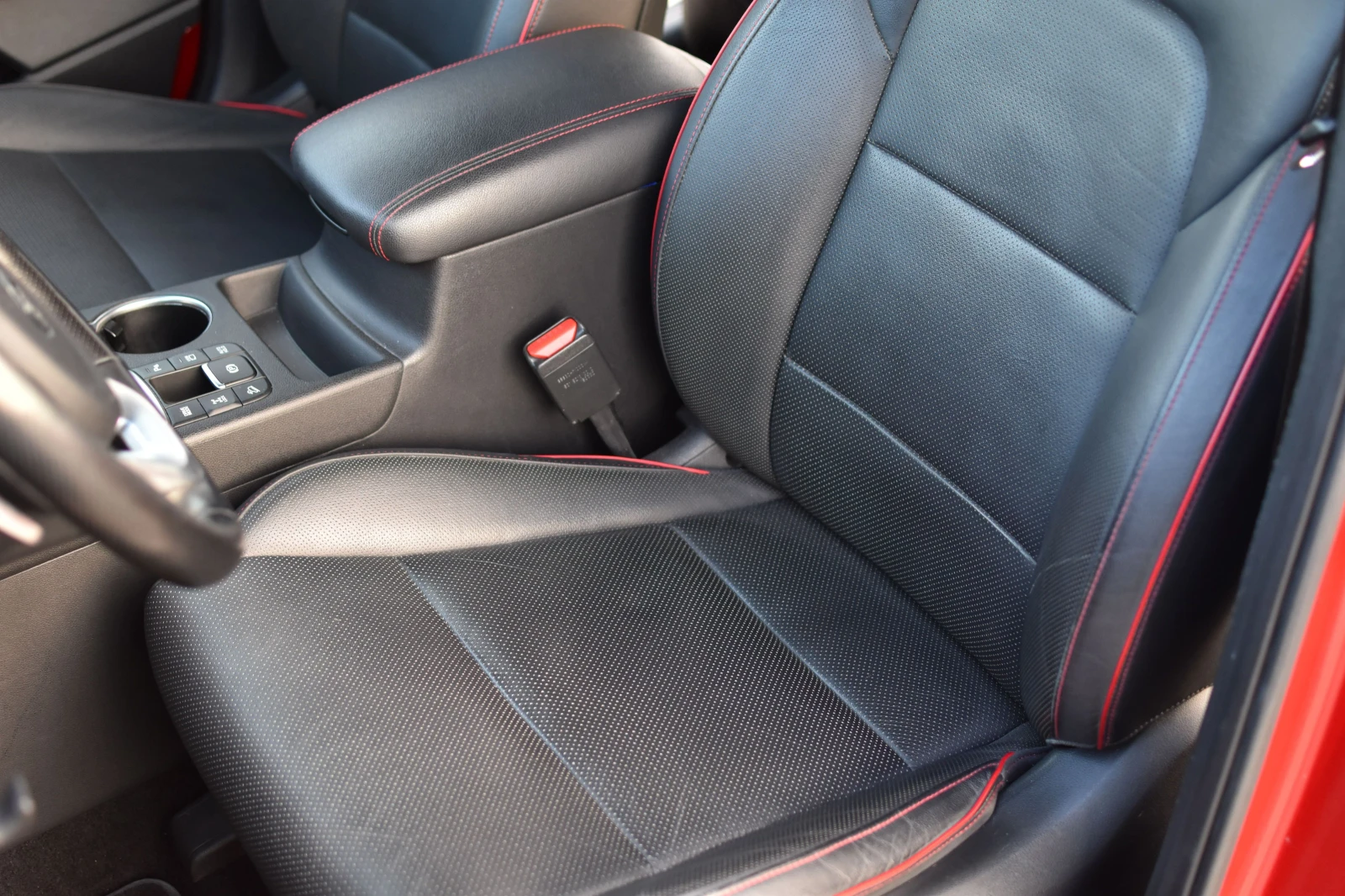 Kia Sportage GT Line AWD - mild hybrid, снимка 13 - Автомобили и джипове - 52961058