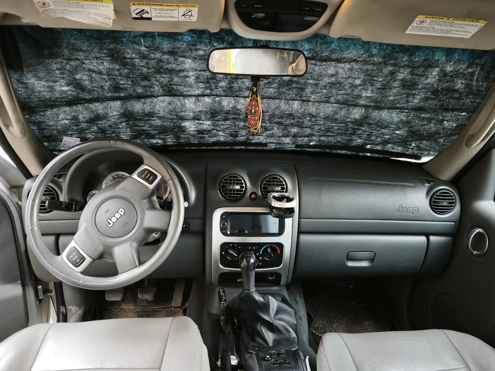 Jeep Cherokee, снимка 5 - Автомобили и джипове - 54729651