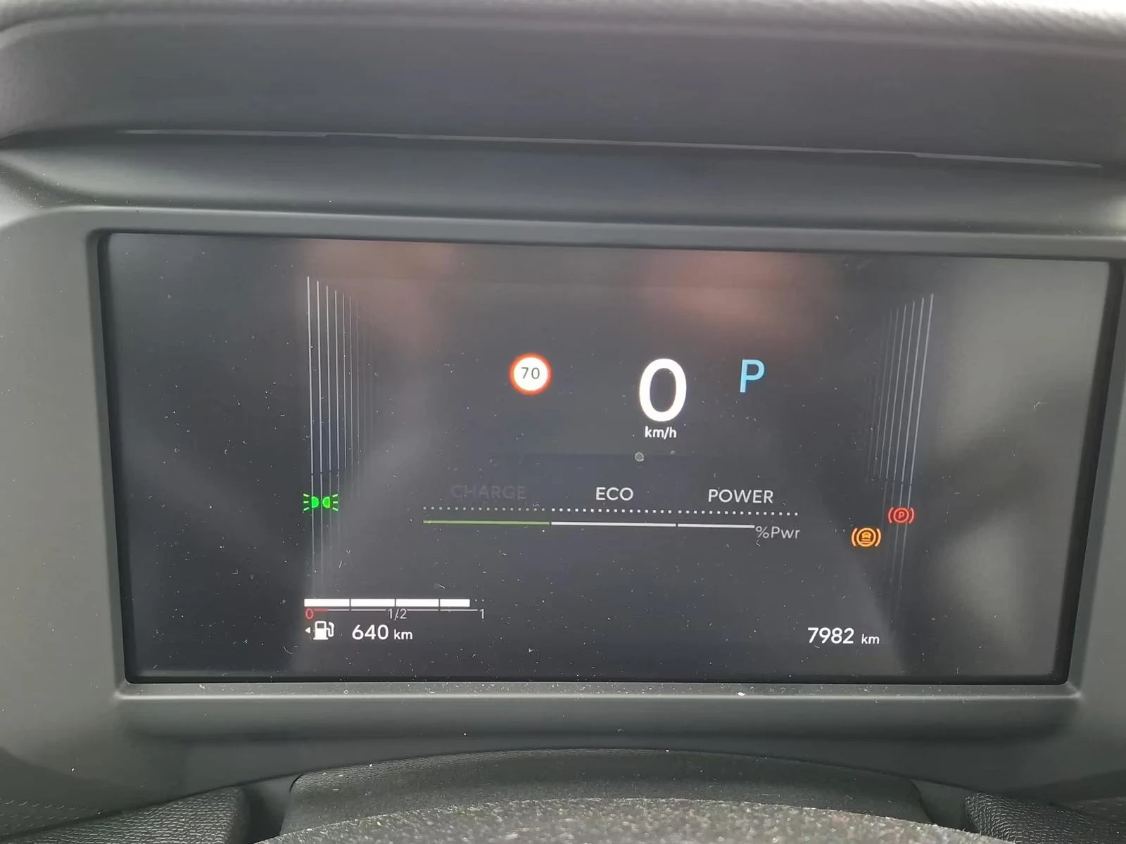 Citroen C4 AIRCROSS MHEV/145HP/DCS6/MAX/MASSSAGE/CAM/NAVI/CPLAY/360q, снимка 7 - Автомобили и джипове - 54739600