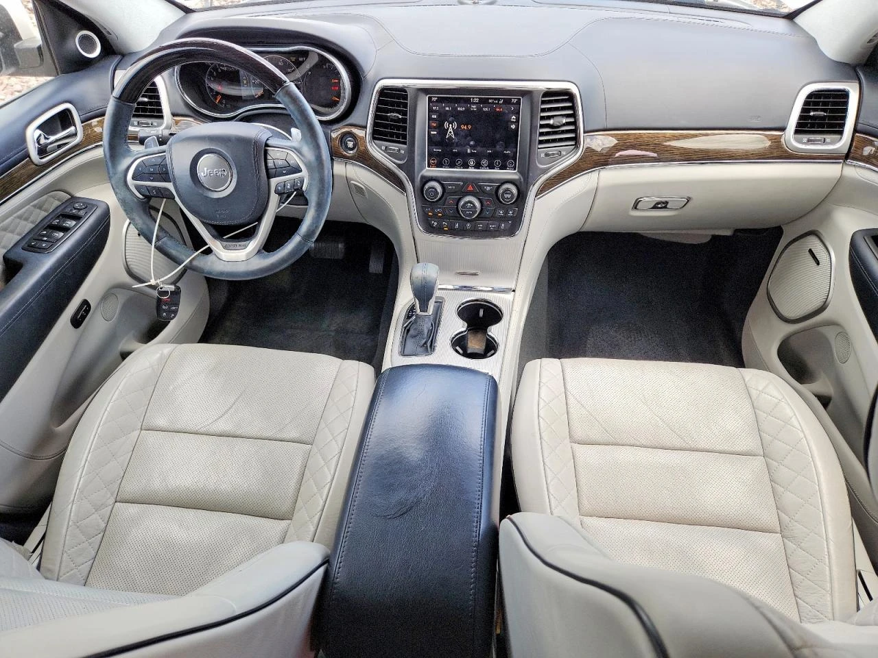 Jeep Grand cherokee 3.6l Summit, снимка 8 - Автомобили и джипове - 55106214
