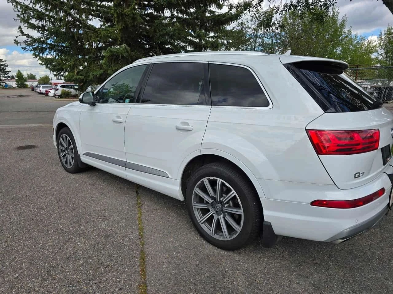 Audi Q7, снимка 4 - Автомобили и джипове - 56689269