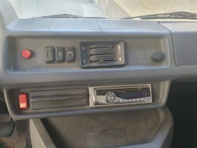 Mercedes-Benz 210, снимка 4