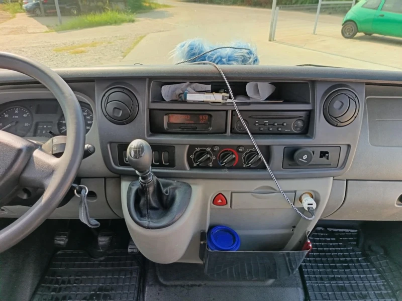 Renault Master 2, 5dci, снимка 9 - Бусове и автобуси - 51697349