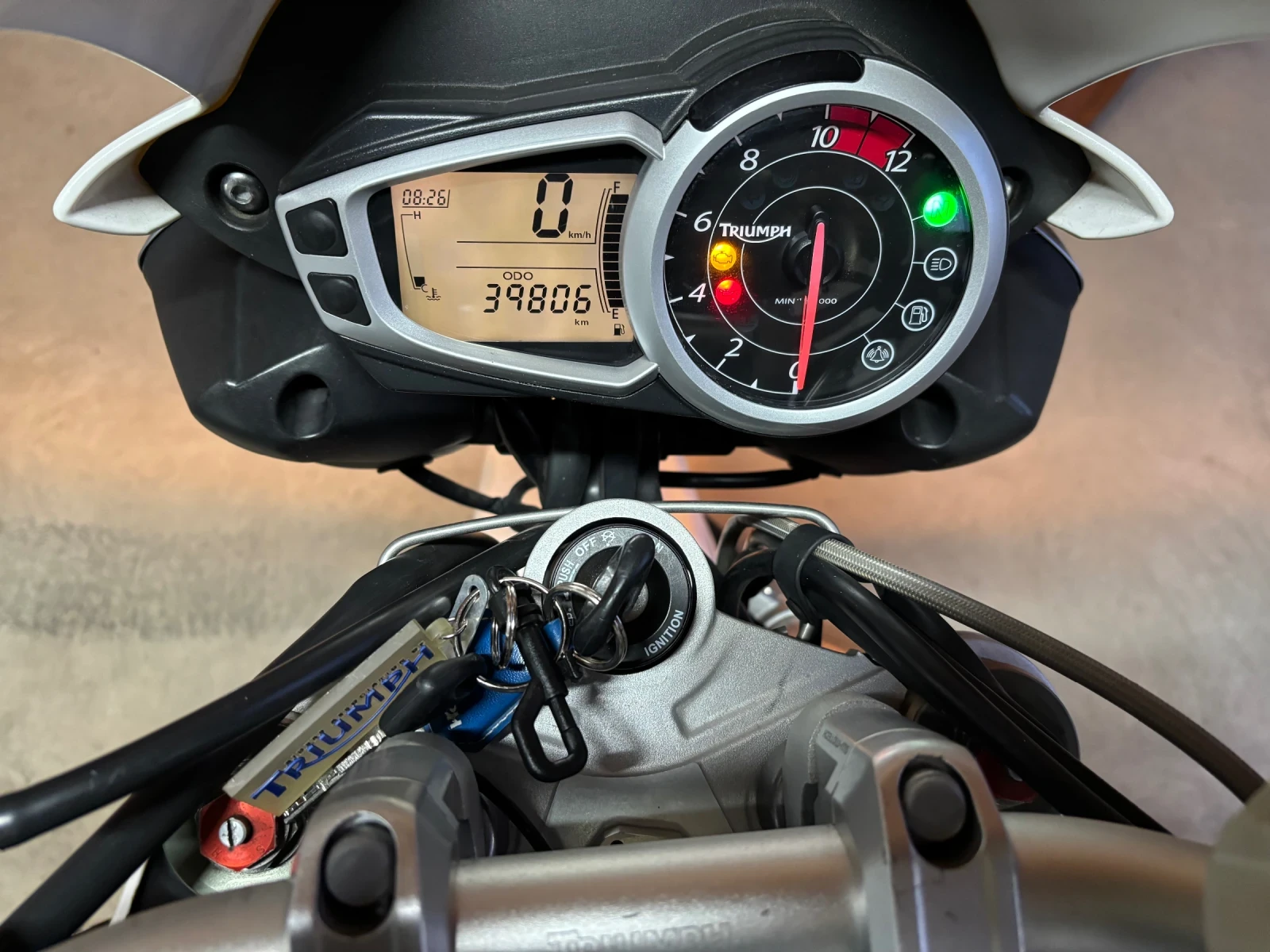 Triumph Speed Triple 1050 ABS BREMBO REMUS, снимка 11 - Мотоциклети и мототехника - 53839913