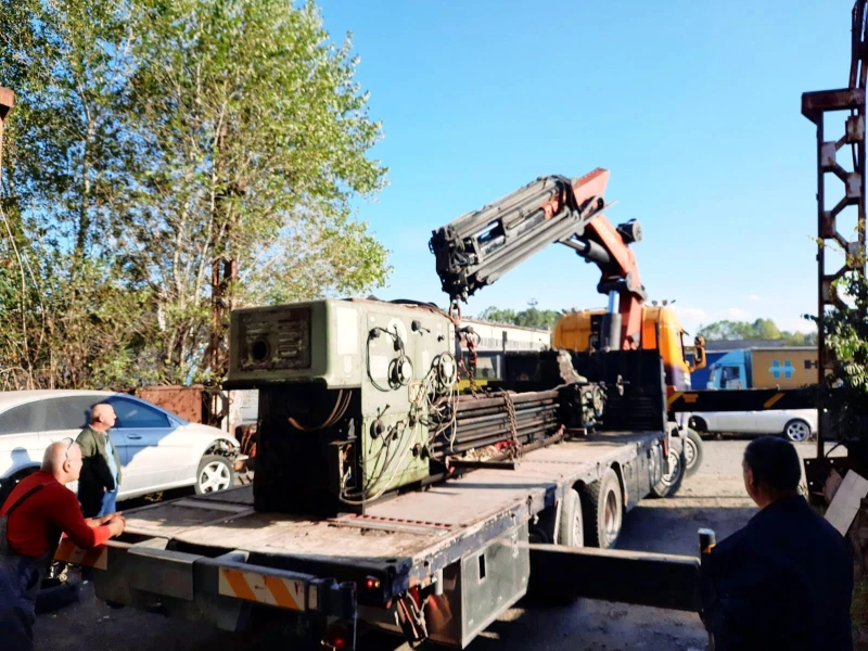 Автокран Друга марка R 124, снимка 9 - Индустриална техника - 52173126