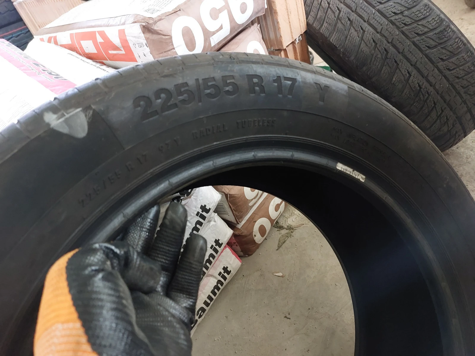 ���� 225/55R17 | Mobile.bg � ����������� 6