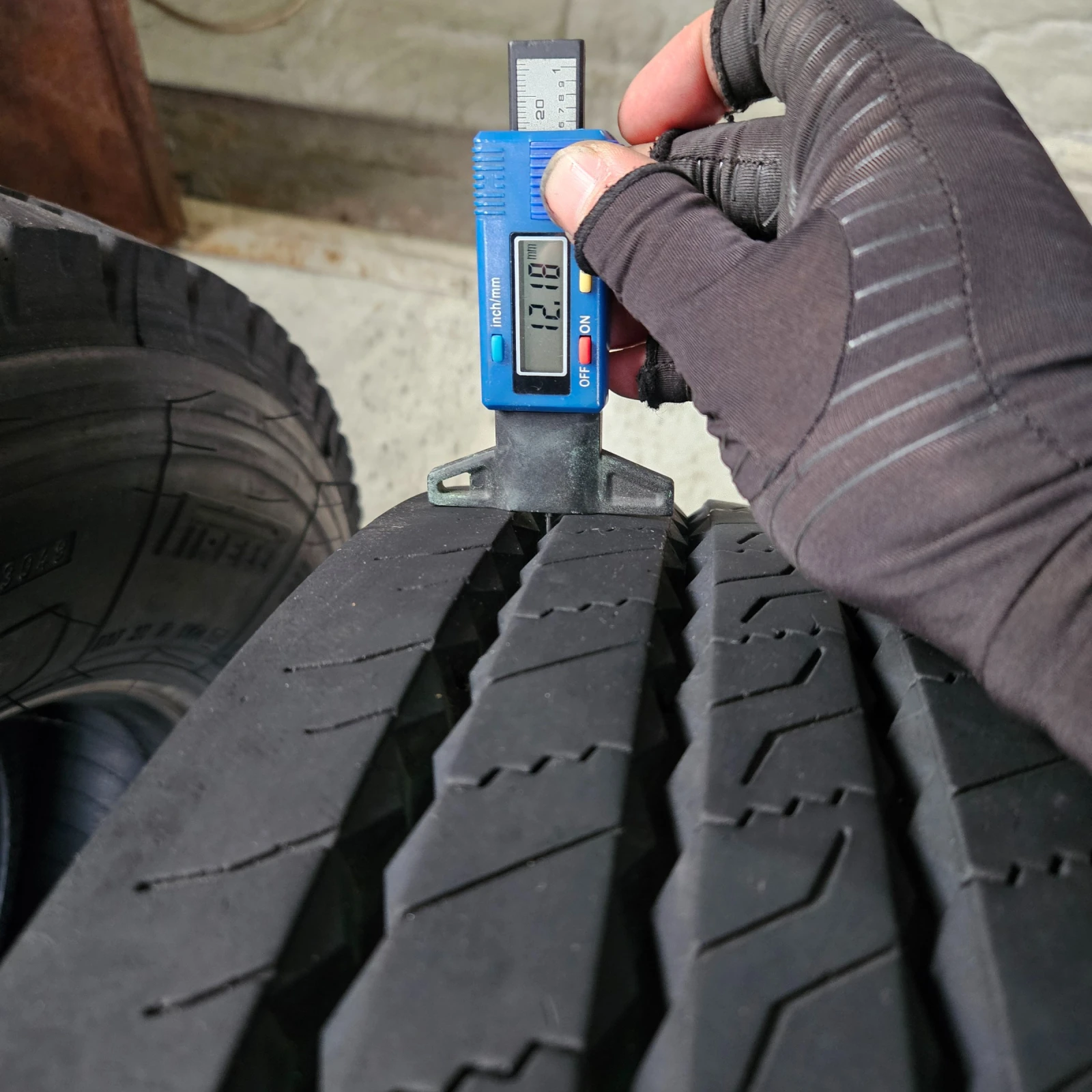���� 215/75R17.5 | Mobile.bg � ����������� 9
