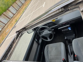 Mazda 323, снимка 10