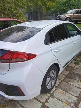 Hyundai Ioniq, снимка 6