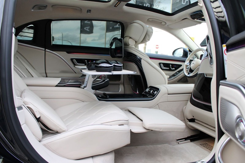 Mercedes-Benz S680 L Maybach*High-End Interieur Paket*HuD*Burm 4D, снимка 12 - Автомобили и джипове - 46275080