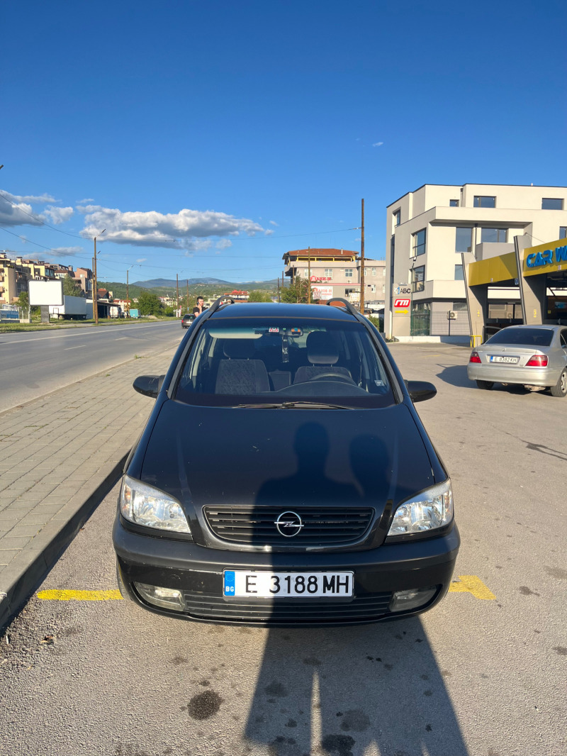 Opel Zafira, снимка 1 - Автомобили и джипове - 45558683