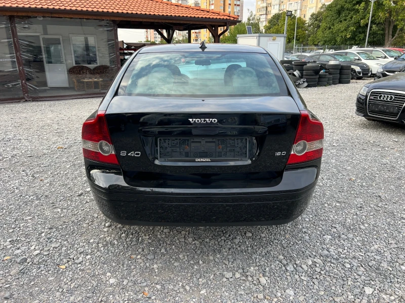 Volvo S40 1.6D 109к.с , снимка 8 - Автомобили и джипове - 47037164