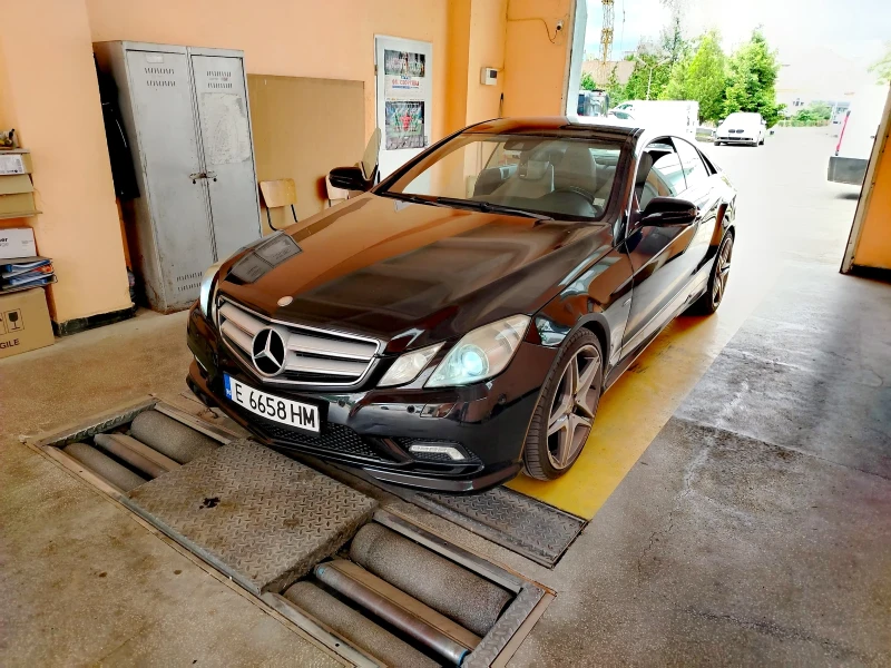 Mercedes-Benz E 250, снимка 5 - Автомобили и джипове - 47222583