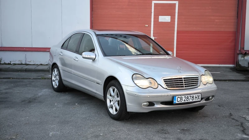 Mercedes-Benz C 320 ГАЗ, снимка 1 - Автомобили и джипове - 48036767