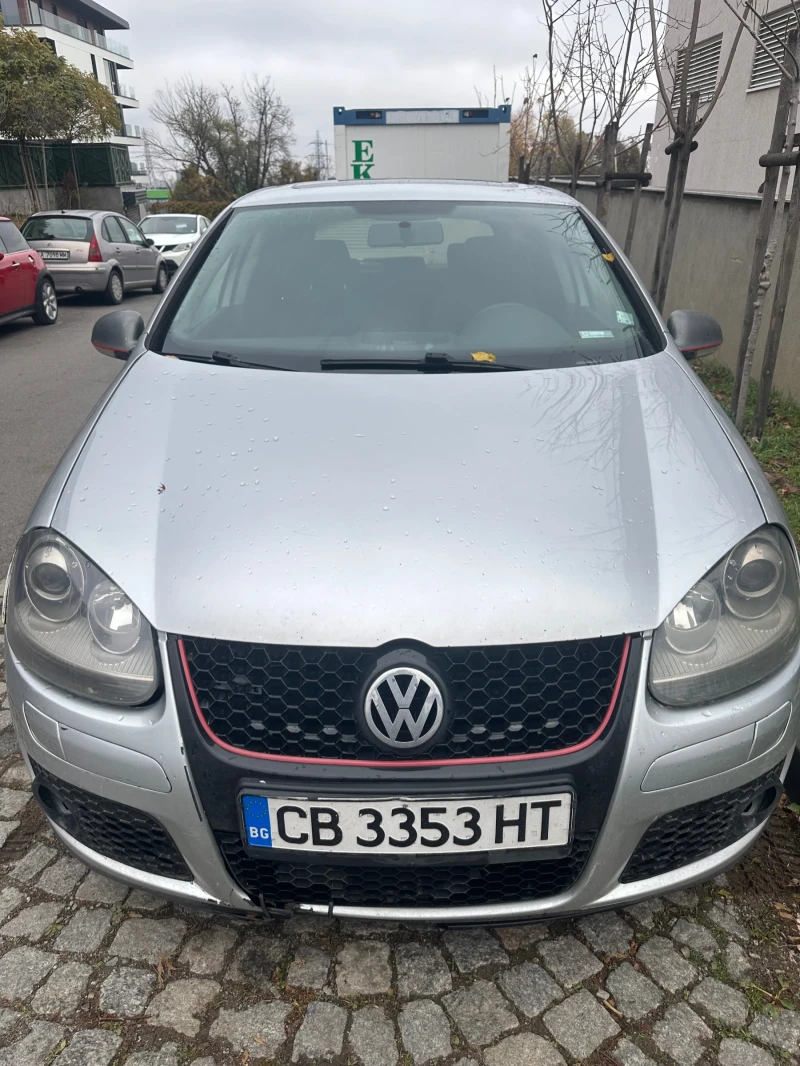 VW Golf, снимка 1 - Автомобили и джипове - 48120304