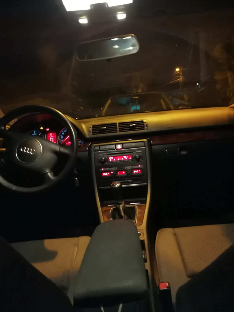 Audi A4 A4, снимка 7 - Автомобили и джипове - 48386547