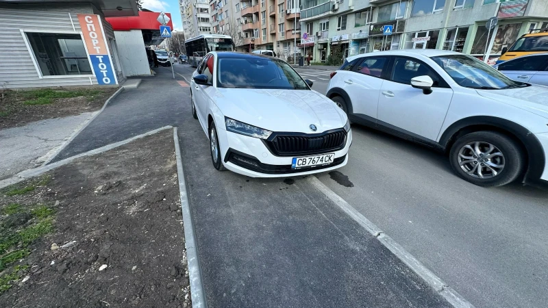 Skoda Octavia, снимка 1 - Автомобили и джипове - 48501365