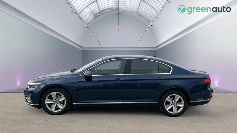 VW Passat 2. 0 TDi DSG SCR , Месечна вноска от 513 лв., снимка 6 - Автомобили и джипове - 48911579