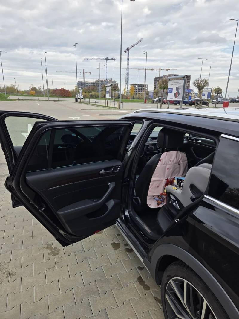 VW Passat Alltrack 2.0biTDI , снимка 9 - Автомобили и джипове - 52542890