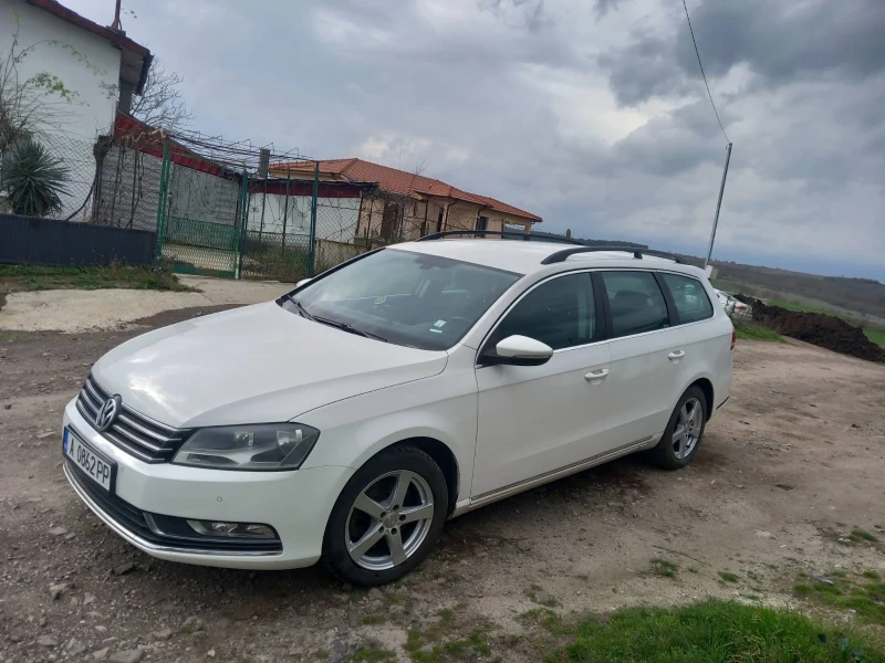 VW Passat 1.6 tdi, снимка 2 - Автомобили и джипове - 52623751