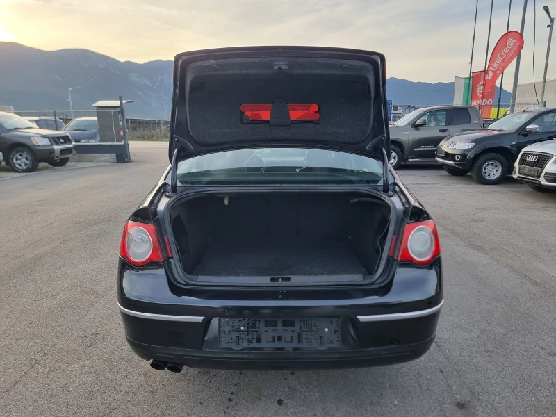 VW Passat 2.0TDI HIGHLINE, снимка 13 - Автомобили и джипове - 52881445