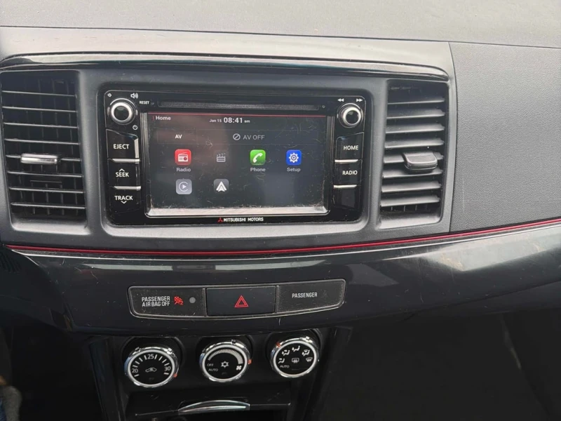 Mitsubishi Lancer * 4dr Sdn FWD * CARFAX * БЕЗ ПЪРВОНАЧАЛНА ВНОСКА, снимка 9 - Автомобили и джипове - 53114624