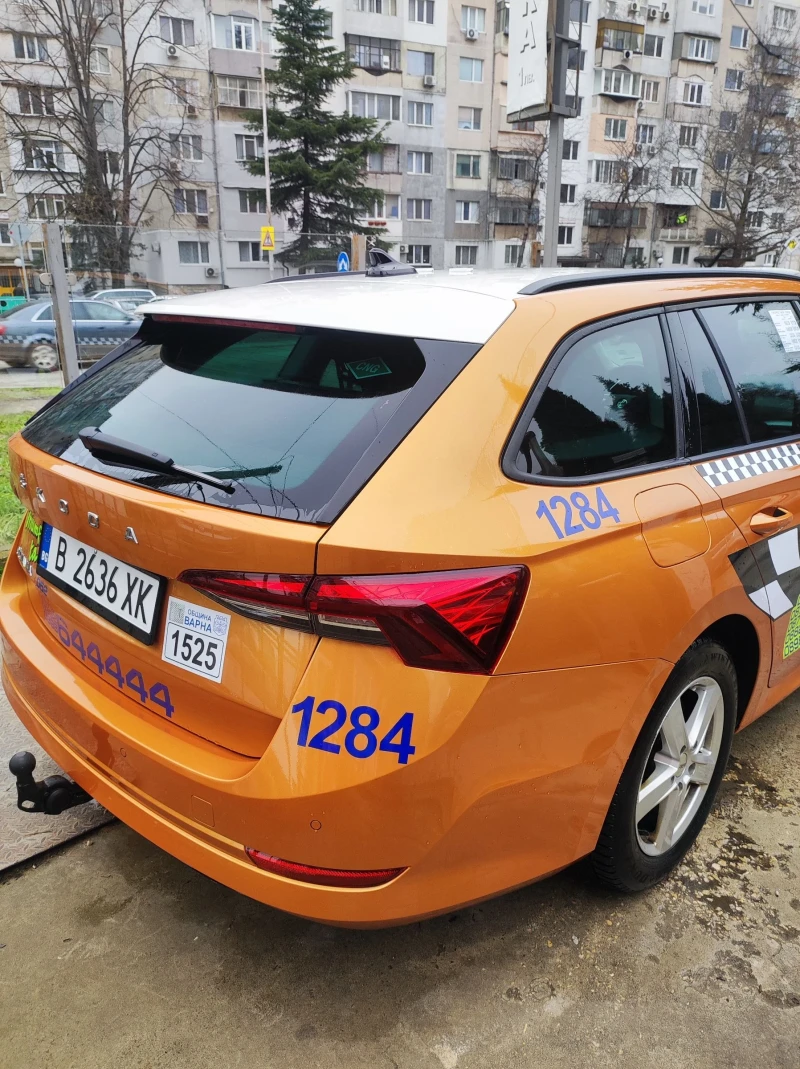 Skoda Octavia 1.5 оригинален метан, снимка 5 - Автомобили и джипове - 53293376