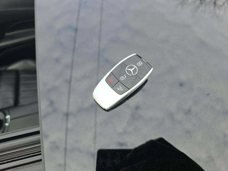 Mercedes-Benz E 400, снимка 8 - Автомобили и джипове - 53345400